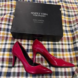NEW in BOX Simply Vera Vera Wang Women's Pumps size 9